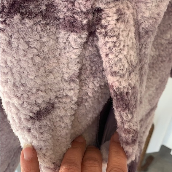 The North Face Fleece Jacket - Picture 7 of 12